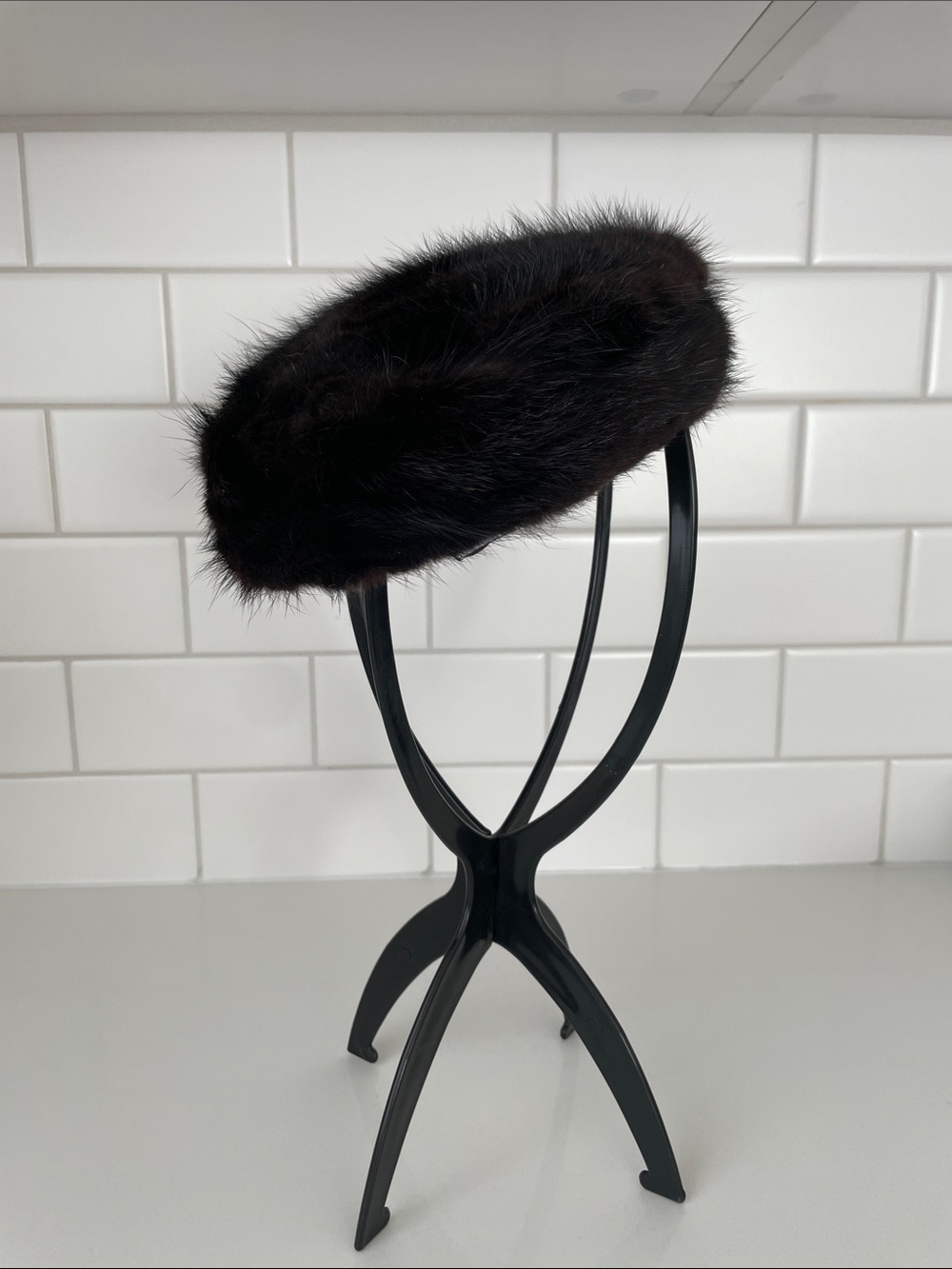 Vintage Cecile Original ‘40s ‘50’s Genuine Fur Pillbox Hat